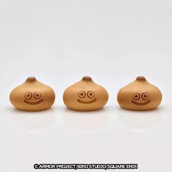「可愛い「スライムまんじゅう」が発売決定！『ドラクエウォーク』新コラボ商品が4月17日より販売開始ー「DQウォーキング＜中部＞」でも買える」の画像