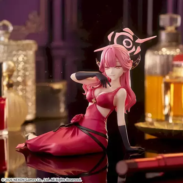 「煌びやかなドレス&妖艶座り姿…！『ブルアカ』より「ムツキ」「アル」がオリジナル衣装でプライズ展開」の画像