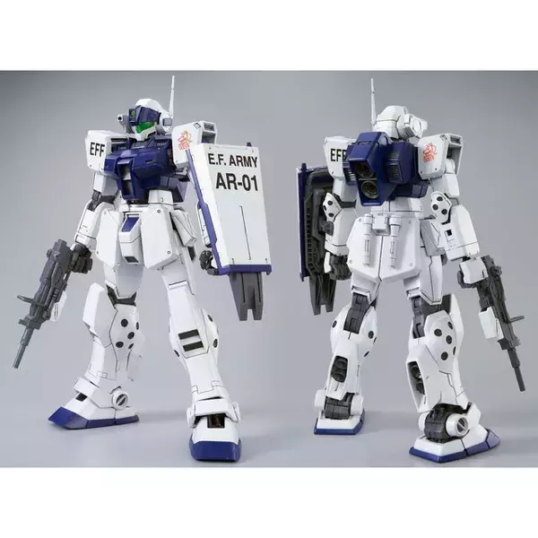「ガンプラ「MG 1/100 ジム・スナイパーII（ホワイト・ディンゴ隊仕様）」が再販！白と紺を基調とする印象的な機体を再現」の画像