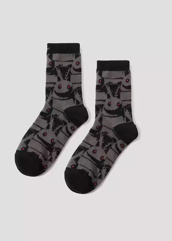 「グラニフより『NieR:Automata』コラボアイテム発売！ワンポイントの2Bや、エミールの顔を大きくデザインしたTシャツなど全13種類」の画像