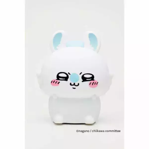 「「ちいかわ」新作スマホアクセサリーとステッカーが本日5月2日11時より発売！「ちいかわレストラン」グッズやルームライトなど再入荷商品もチェック」の画像