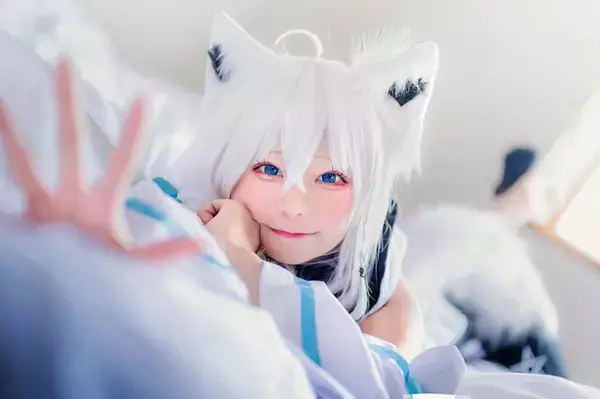 「【コスプレ】10月5日は「ホロライブ」白上フブキの誕生日！白髪ケモミミがキュートな愛されフブさんコスプレまとめ【写真51枚】」の画像