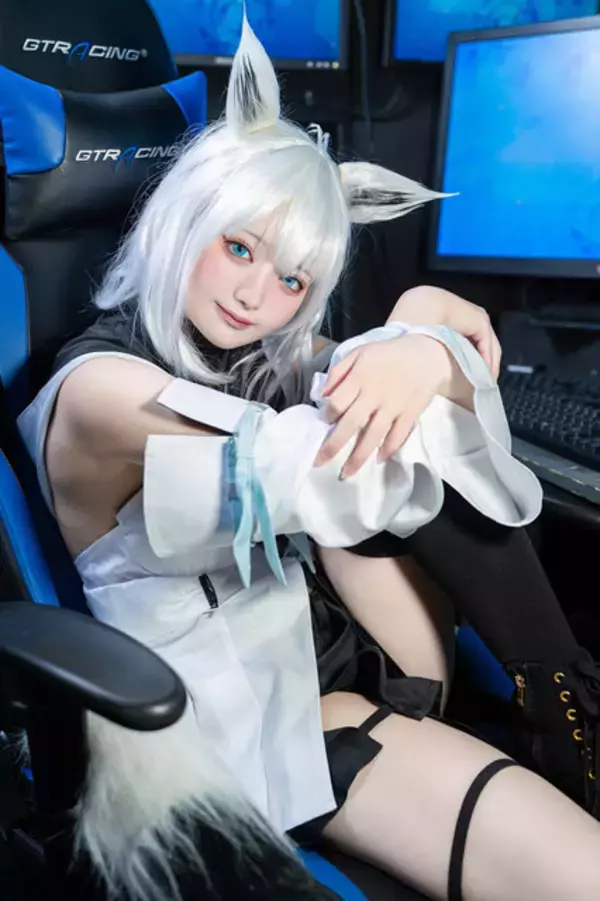 「【コスプレ】10月5日は「ホロライブ」白上フブキの誕生日！白髪ケモミミがキュートな愛されフブさんコスプレまとめ【写真51枚】」の画像