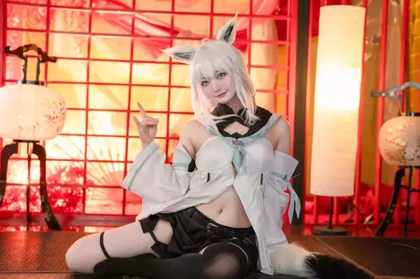 「【コスプレ】10月5日は「ホロライブ」白上フブキの誕生日！白髪ケモミミがキュートな愛されフブさんコスプレまとめ【写真51枚】」の画像