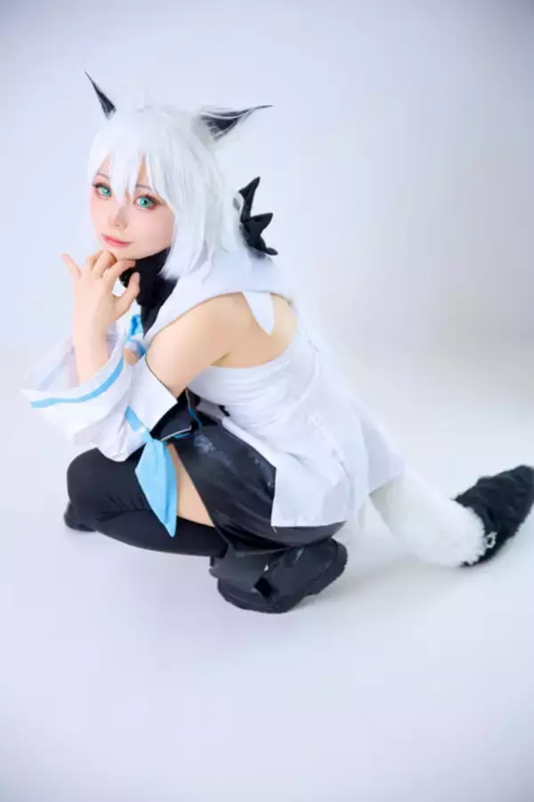 「【コスプレ】10月5日は「ホロライブ」白上フブキの誕生日！白髪ケモミミがキュートな愛されフブさんコスプレまとめ【写真51枚】」の画像