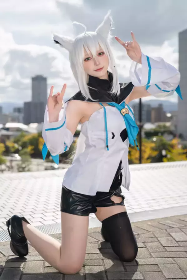 「【コスプレ】10月5日は「ホロライブ」白上フブキの誕生日！白髪ケモミミがキュートな愛されフブさんコスプレまとめ【写真51枚】」の画像