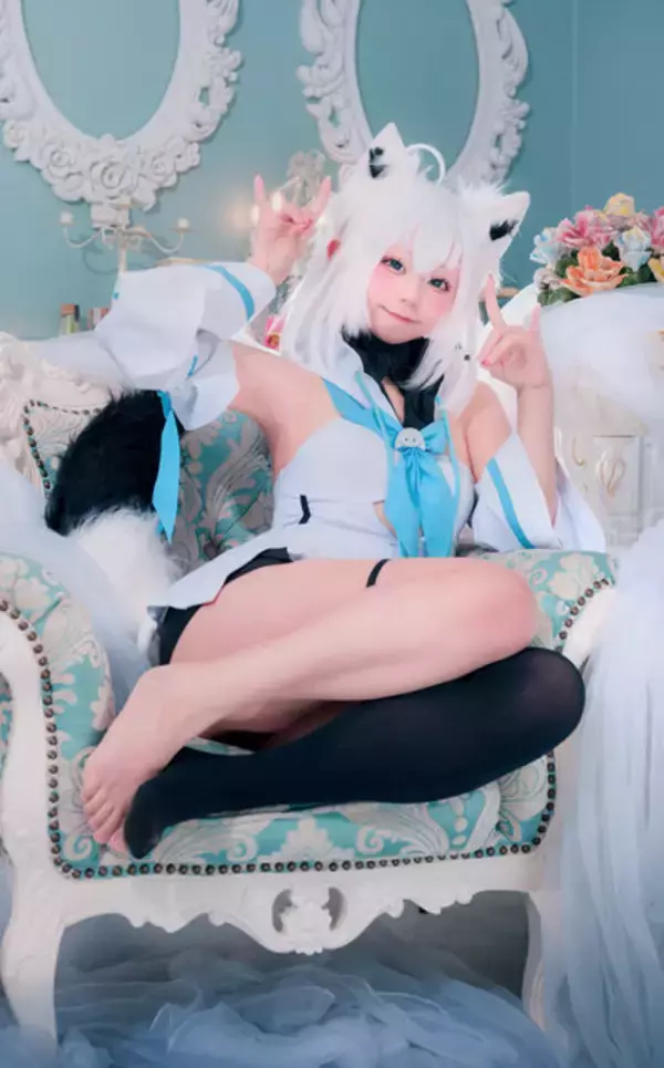 「【コスプレ】10月5日は「ホロライブ」白上フブキの誕生日！白髪ケモミミがキュートな愛されフブさんコスプレまとめ【写真51枚】」の画像