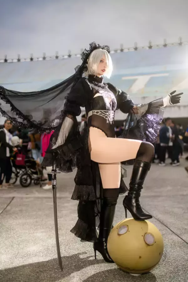 「【コスプレ】太ももが美しすぎる2B、「バイオ」エイダのチャイナドレスに魅惑のバニーガールまで！ポージングも見応え抜群な台湾美女レイヤー9選【写真38枚】」の画像