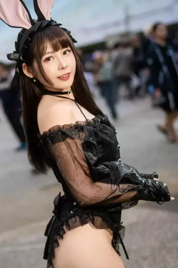 「【コスプレ】太ももが美しすぎる2B、「バイオ」エイダのチャイナドレスに魅惑のバニーガールまで！ポージングも見応え抜群な台湾美女レイヤー9選【写真38枚】」の画像