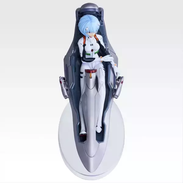 「「ヱヴァンゲリヲン新劇場版：序」新作一番くじ発表！陽電子砲構えた初号機、「ココに注目」の写真を再現した葛城ミサトなど5体を堂々立体化」の画像