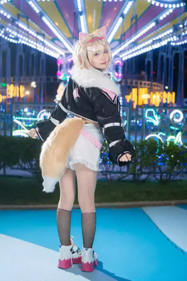 コスプレ】もこもこの耳と尻尾がチャームポイント。HololiveENの人気者 