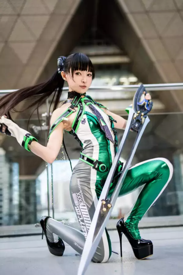 「【コスプレ】ライザ、バイオ、NIKKEまで勢揃い！昨年の冬コミケで輝いた美女レイヤーをプレイバック」の画像