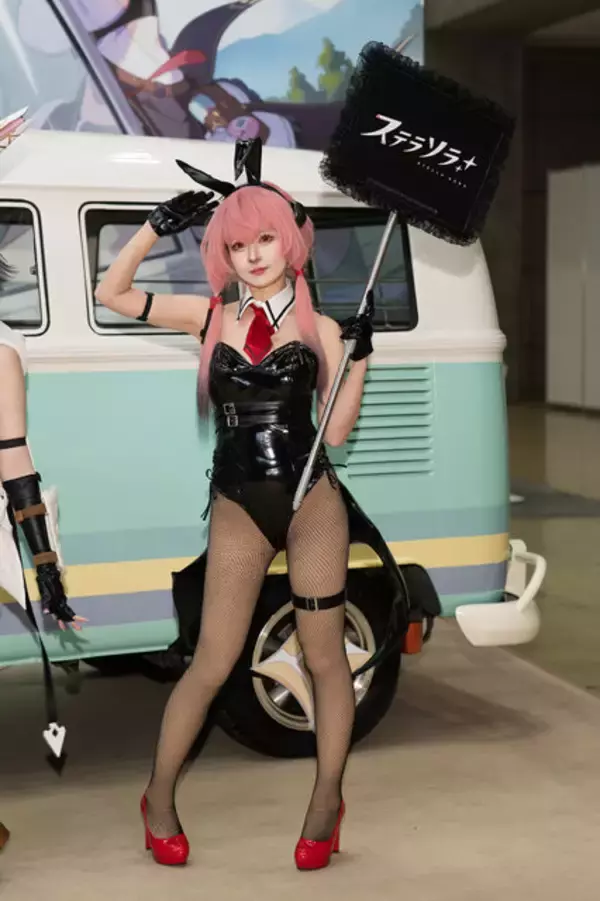 「【コスプレ】ライザ、バイオ、NIKKEまで勢揃い！昨年の冬コミケで輝いた美女レイヤーをプレイバック」の画像