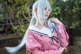 「【コスプレ】透明感あふれる柔肌に美しい瞳がきらめく！人気レイヤー「月海つくね」が魅せる「薫花」昴の制服姿が麗しすぎた【写真9枚】」の画像4