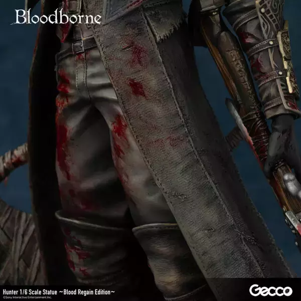 「返り血を浴びて仁王立ちする姿がカッコいい！『Bloodborne』より「狩人」が約8万円のスタチュー化」の画像