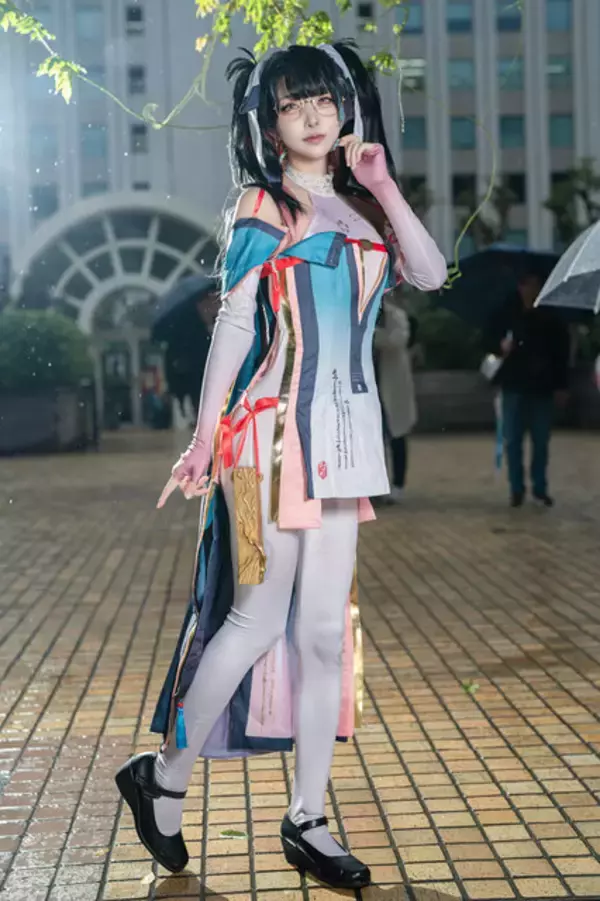 「【コスプレ】振り向きポーズが美しい『鳴潮』、『原神』に人気のVTuberまで「acosta!AGF」美女レイヤー6選【写真28枚】」の画像