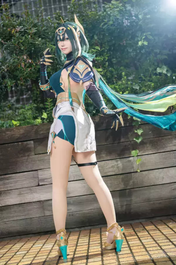 「【コスプレ】振り向きポーズが美しい『鳴潮』、『原神』に人気のVTuberまで「acosta!AGF」美女レイヤー6選【写真28枚】」の画像