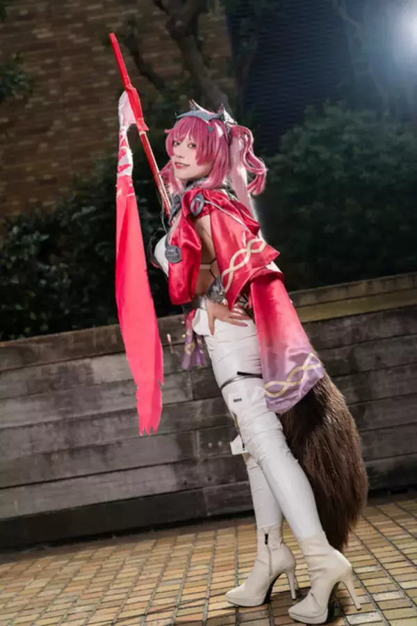 「【コスプレ】振り向きポーズが美しい『鳴潮』、『原神』に人気のVTuberまで「acosta!AGF」美女レイヤー6選【写真28枚】」の画像