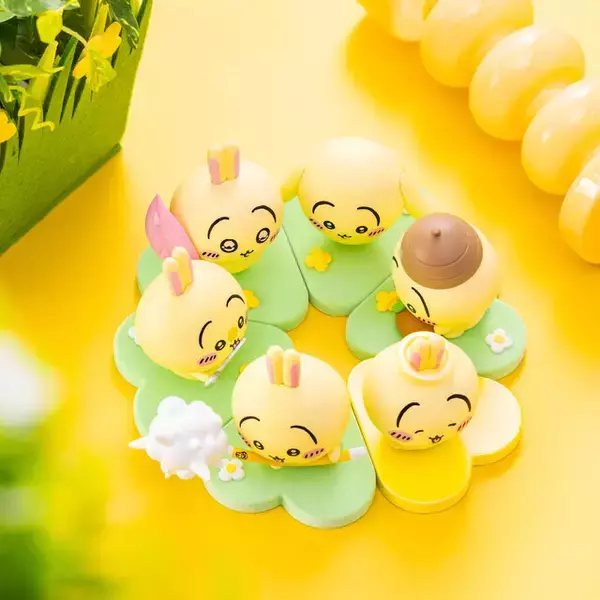 「ちいかわより「うさぎだらけ」と「モモンガだらけ」のフィギュア登場！「垂れ耳」「ぶりっこ」など各6種の印象的なシーンを再現」の画像