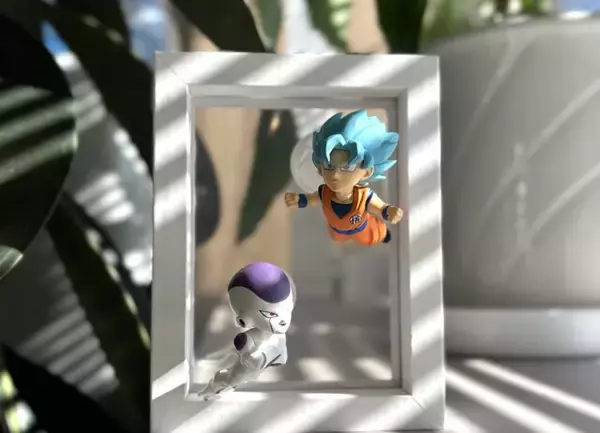 「悟空たちが飛んでるように見える「とびマス ドラゴンボール」が再販決定！超サイヤ人ベジータやフリーザなど全6種」の画像