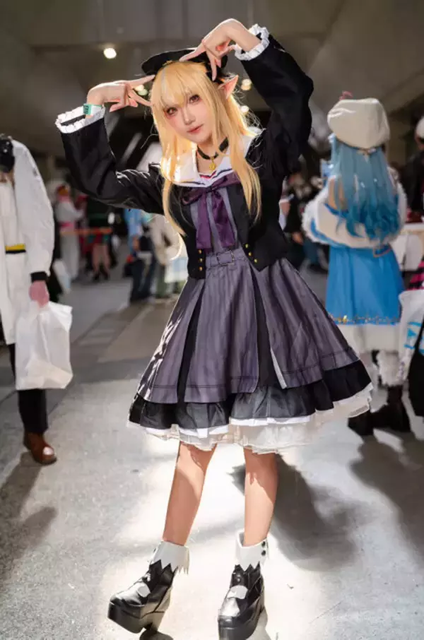 「【コスプレ】可愛すぎる百鬼あやめ、ミニスカジャージのすばるに小悪魔笑顔のラプラスまで「ホロEXPO」美女レイヤー10選【写真41枚】」の画像