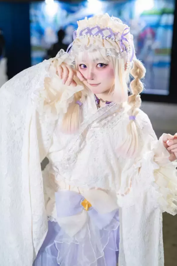 「【コスプレ】可愛すぎる百鬼あやめ、ミニスカジャージのすばるに小悪魔笑顔のラプラスまで「ホロEXPO」美女レイヤー10選【写真41枚】」の画像