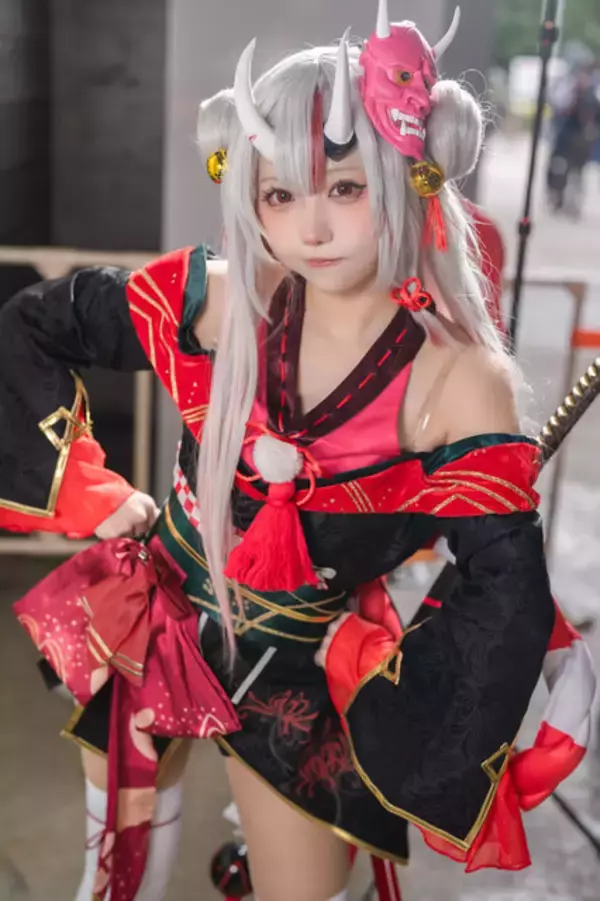 「【コスプレ】可愛すぎる百鬼あやめ、ミニスカジャージのすばるに小悪魔笑顔のラプラスまで「ホロEXPO」美女レイヤー10選【写真41枚】」の画像
