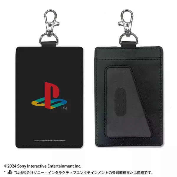 「PS5やコントローラーを大胆にデザイン！Tシャツやトートバッグなど「プレステ」ファン必見の新作グッズ全18種がラインナップ」の画像