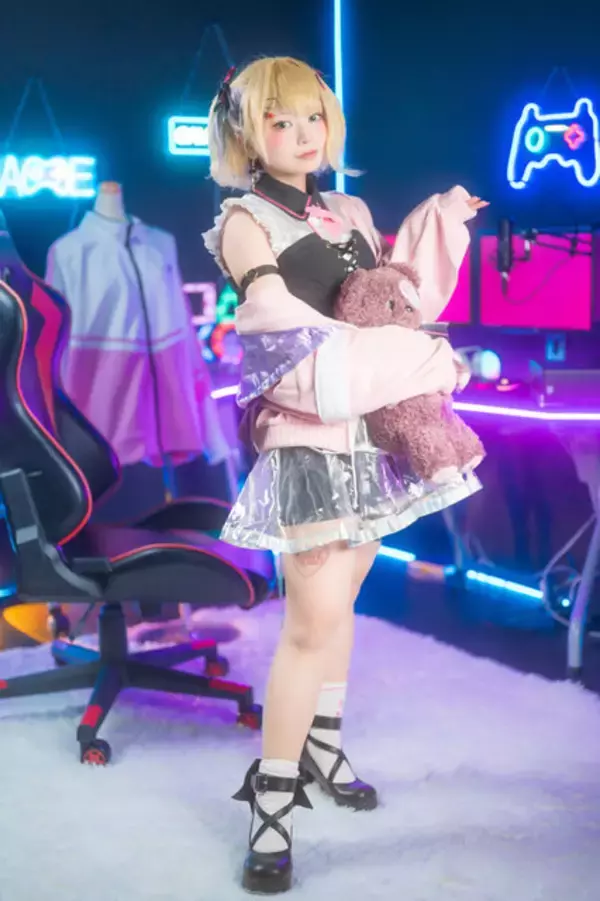 「【コスプレ】2月13日は「ぶいすぽっ！」“胡桃のあ”誕生日！「あざとい」だけじゃない癒しの“僕っこ”ラブ美女レイヤーまとめ」の画像