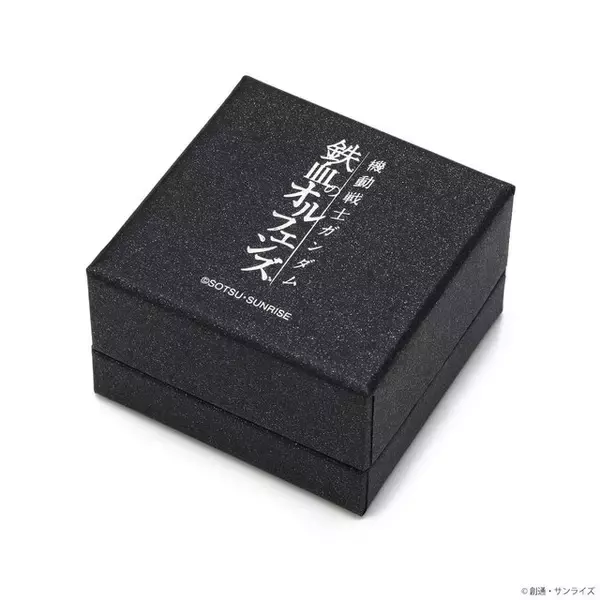 「「ガンダム 鉄血のオルフェンズ」10周年記念！三日月・オーガス、オルガ・イツカモチーフのシルバーリングが受注予約開始」の画像