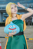 「【コスプレ】スタイル最高“マキマ”バニーに『ドラクエ5』フローラ＆ビアンカ、サロメ嬢まで「コミケ107」美女レイヤー8選【写真32枚】」の画像16