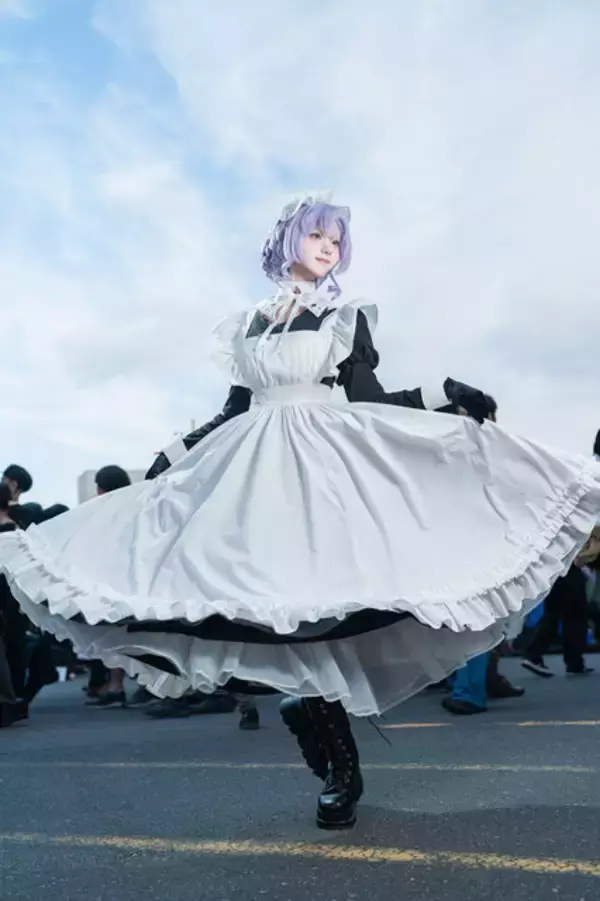 「【コスプレ】スタイル最高“マキマ”バニーに『ドラクエ5』フローラ＆ビアンカ、サロメ嬢まで「コミケ107」美女レイヤー8選【写真32枚】」の画像