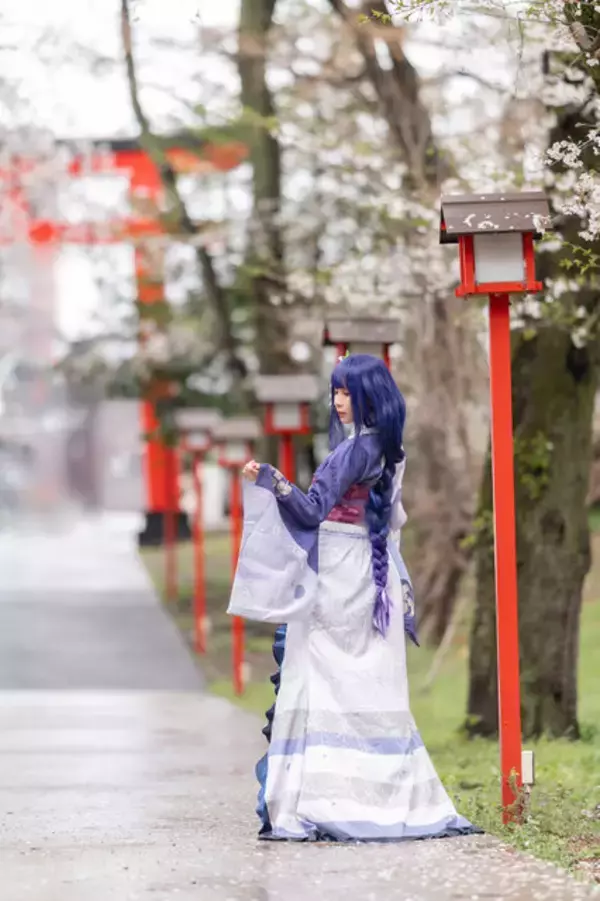 「【コスプレ】『原神』人気キャラの「雷電将軍」誕生日記念！OLからメイド服まで艶っぽく凛々しい姿に見惚れてしまう【写真33枚】」の画像