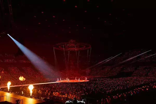 「「ウマ娘 プリティーダービー 6th EVENT The New Frontier 秋公演」初日ライブレポ―コラボし、空飛び、涙する 熱演を振りかえる」の画像