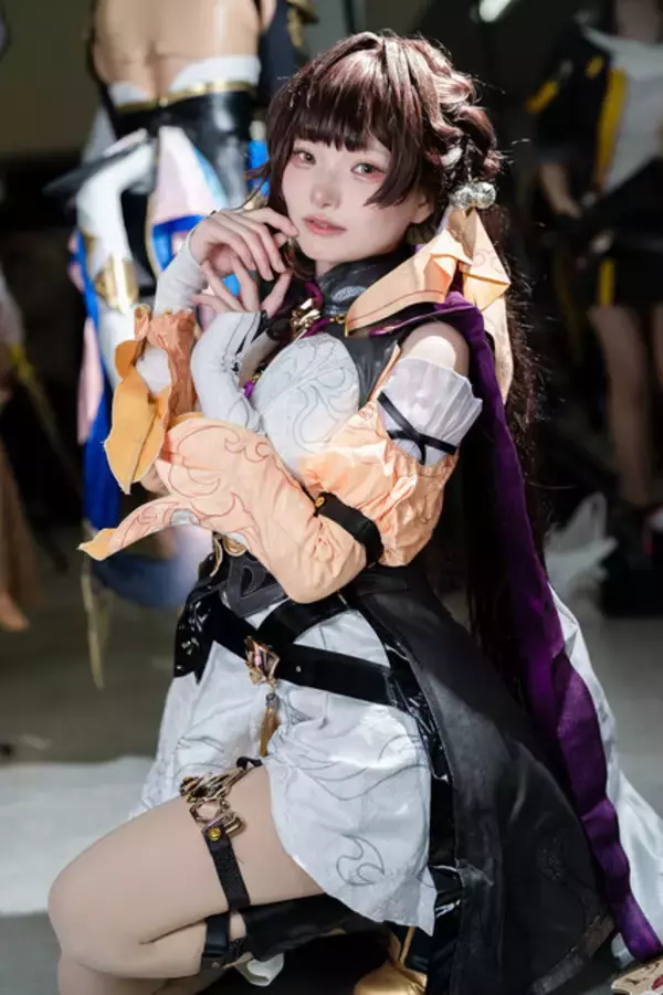 「【コスプレ】キュートなぺこら＆くろむ、ギャル姿もイケてる咲夜まで！寒波を吹き飛ばす「アコスタ池袋」美女レイヤー9選【写真44枚】」の画像