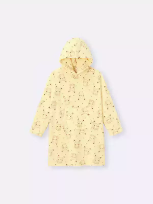 「「ジーユー」×「ポケピース」コラボ発売！お出かけからリラックスタイムまで、ほっこりした日常を切り取ったデザインに」の画像