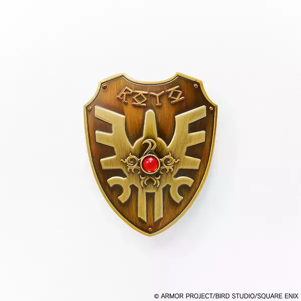 「『ドラクエ』40周年記念グッズ発売決定！ロト装備やスライムたちのずっしり重いメタルフィギュアが、歴史を印象付ける特別カラーで登場」の画像