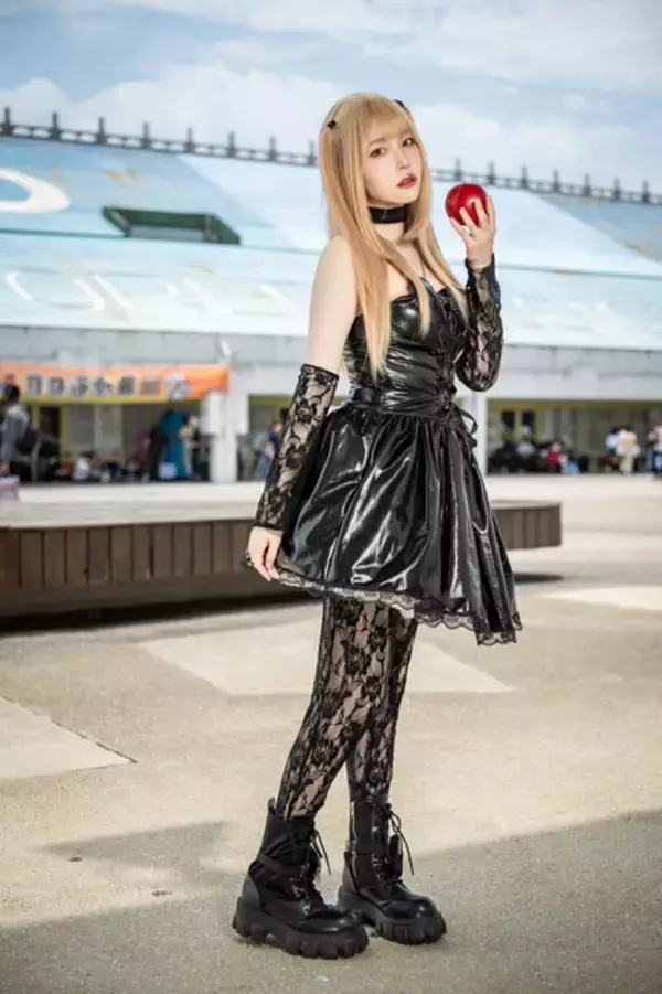 「【コスプレ】あまりに一途な「DEATH NOTE」ヒロイン・ミサミサが台湾に降臨！金髪ツインテールが黒のゴシックドレスに映える【写真10枚】」の画像