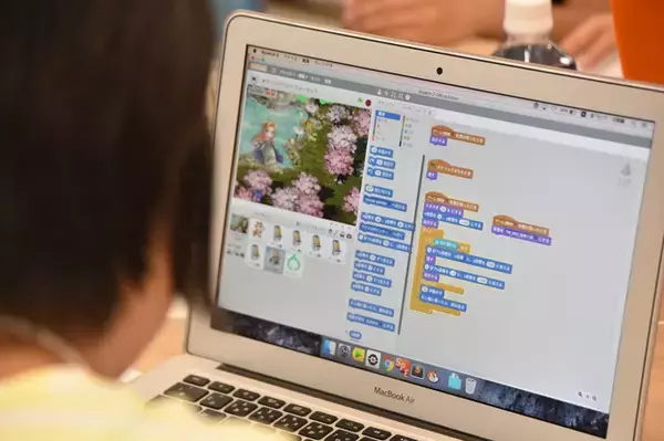 「ネクソンが小中学生向けの「夏休みネクソン１日社員体験」を実施―子供達がゲームプログラミングに挑戦」の画像
