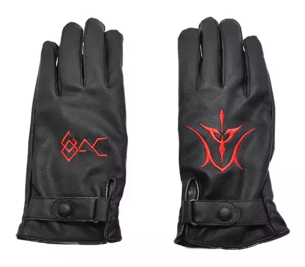 「『FGO アーケード』ダ・ヴィンチ（ライダー）バッグや主人公の手袋を「JAEPO2019」にて先行発売！」の画像