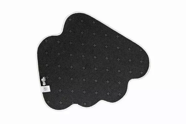 「『スプラトゥーン2』の「イカロゴマット」と「ヤキフグソックス」をリアルに再現したアイテムが登場！」の画像