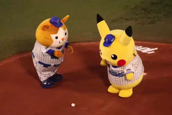 「『ポケマス』配信記念始球式に行ってきた―ピカチュウと筒香選手の意外な共通点とは…？」の画像