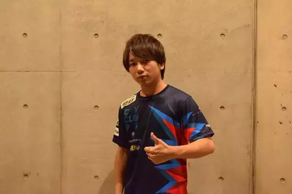 「『CoD:MW』初日から30連続キルを叩き出したNgt選手に聞く新作ならではのコツ─「今までのように“最強AR”と呼ばれ続けたい」」の画像