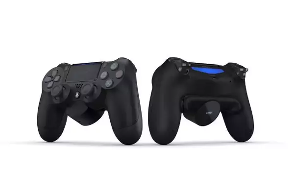 「「DUALSHOCK 4背面ボタンアタッチメント」本日1月16日より数量限定発売！PS4用コントローラーに2つのボタンを追加」の画像