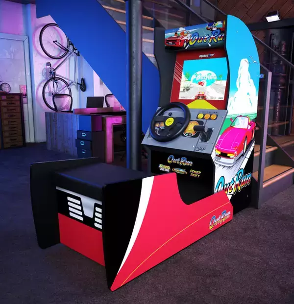 「自宅がまるでゲームセンター！家庭用ゲーム筐体『ARCADE1UP OutRun』8月発売決定―セガの名作ドライビングゲーム4作品を収録」の画像