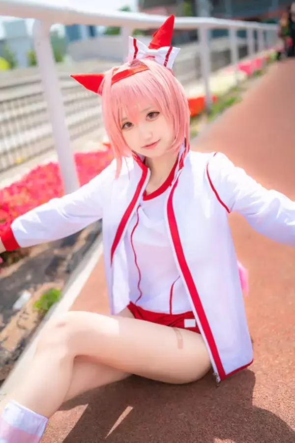 「【コスプレ】『ウマ娘』ハルウララが大井競馬場を出走！愛されムードメーカーぶりをバッチリ再現」の画像