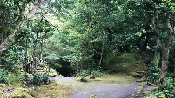 「鹿児島・島津氏ゆかりの名勝で一狩りいこうぜ！『モンハンライズ』×「仙巌園」コラボイベントが8月より開催」の画像