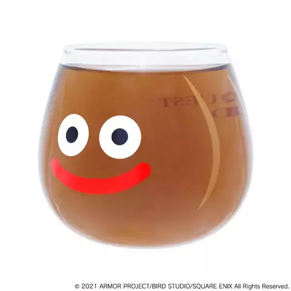 「丸い底面でスライムの“ゆらゆら”を再現！『ドラクエ』新作グラス登場」の画像