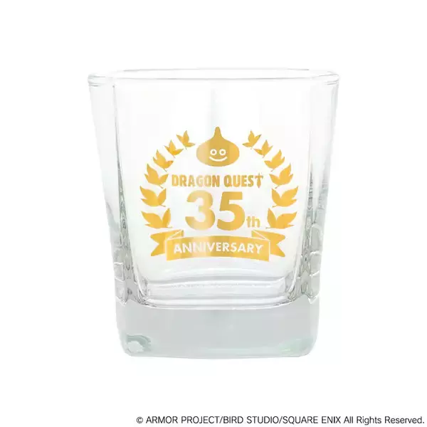 「丸い底面でスライムの“ゆらゆら”を再現！『ドラクエ』新作グラス登場」の画像