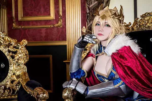 「【コスプレ】『FGO』水着姿がまぶしすぎ！ ネロ、スカサハほか人気キャラ集結」の画像
